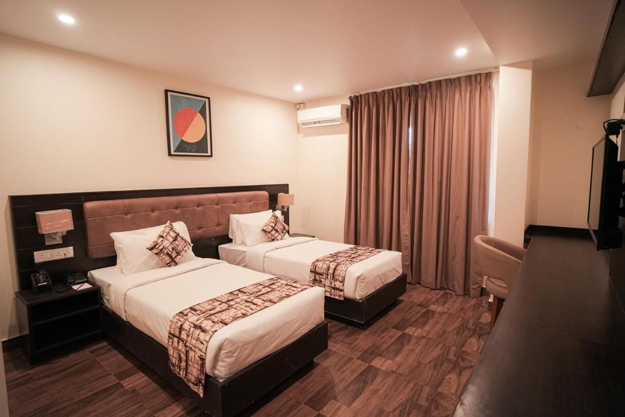 Vera By Bisque Hebbal - Manyata Tech Park Bangalore Eksteriør bilde